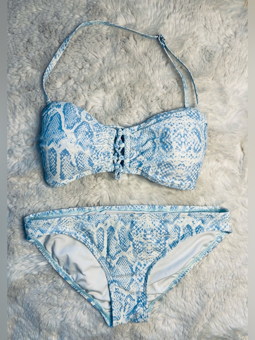 Michael Kors Bikini 2 Piece Blue & White Snake Print Swimsuit Size: Small